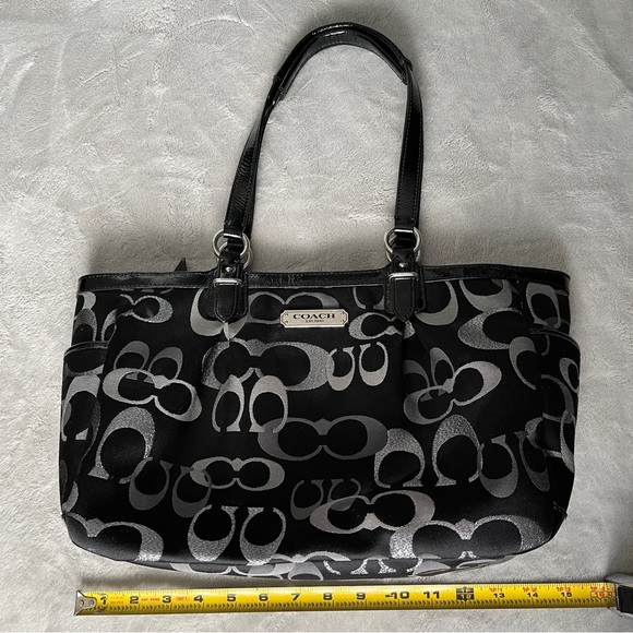Authentic Coach Gallery Signature 3 Color Lurex Tote Bag - Black/Gray/Silver - Picture 3 of 12